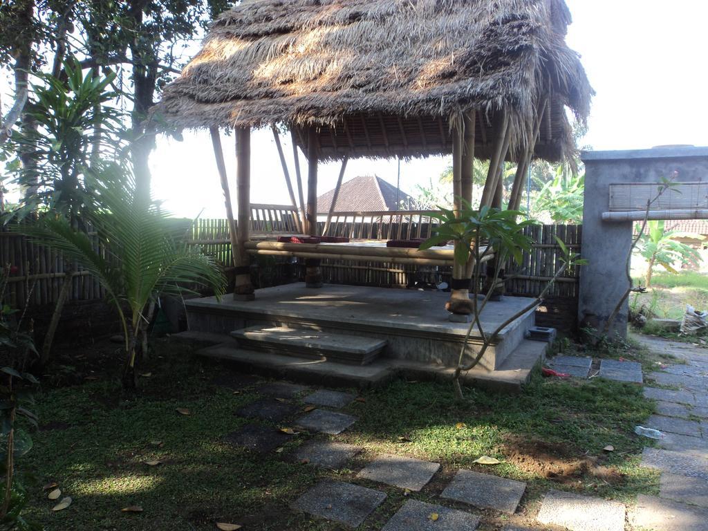 D'Tegale Homestay Cepaka Ngoại thất bức ảnh